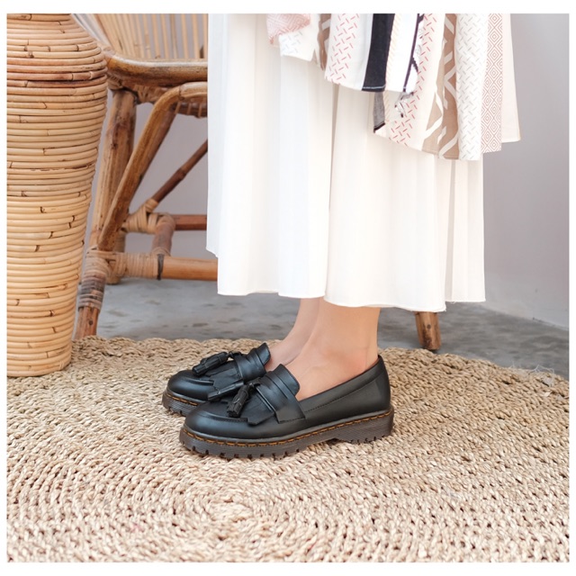 CASSIE DOKMART 1 - Sepatu wanita / Docmart wanita / thethingscorner  Loafers