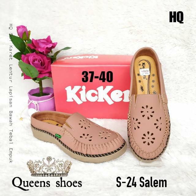 Sepatu slop wanita kickers S24