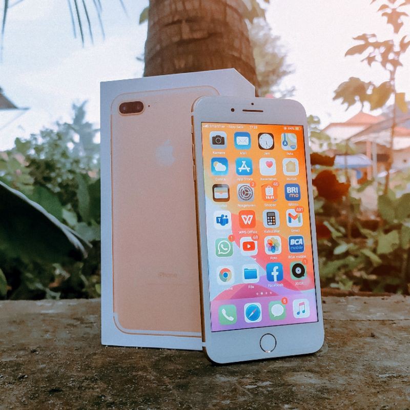 IPHONE 7 PLUS RAM 3GB MEMORY INTERNAL 32GB FULLS   ET SECOND