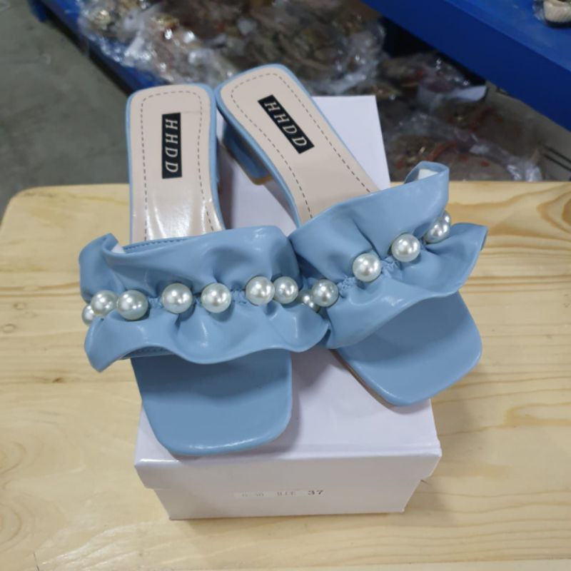 (SPECIAL SALE YEAR IMLEK) Sandal Slip MutiaraTumit Rendah 067560 Pearl Ruffles Sandal