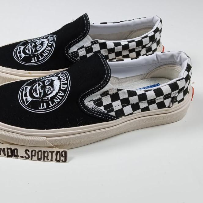 ♣ SNEAKERS CLASSIC WANITA VANS SLIP ON CRAZY GRADE ORI & ←