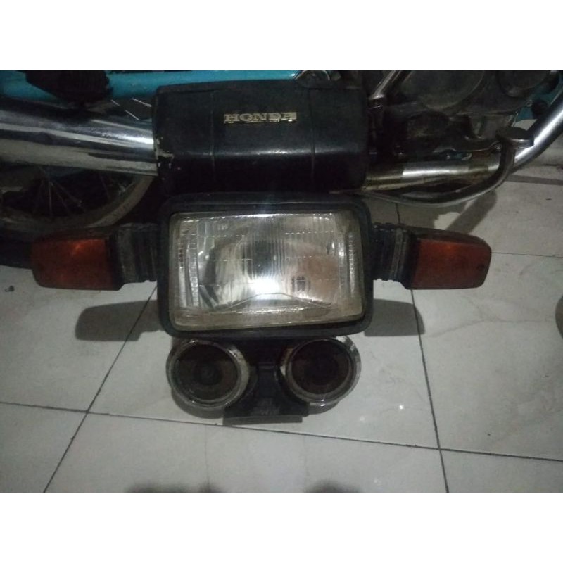 lampu depan gl max
