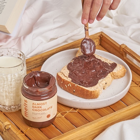 Melts FOOD SERVICE Almost Dark chocolate spread selai coklat Kiloan 1 kg untuk Baking dan bahan Kue