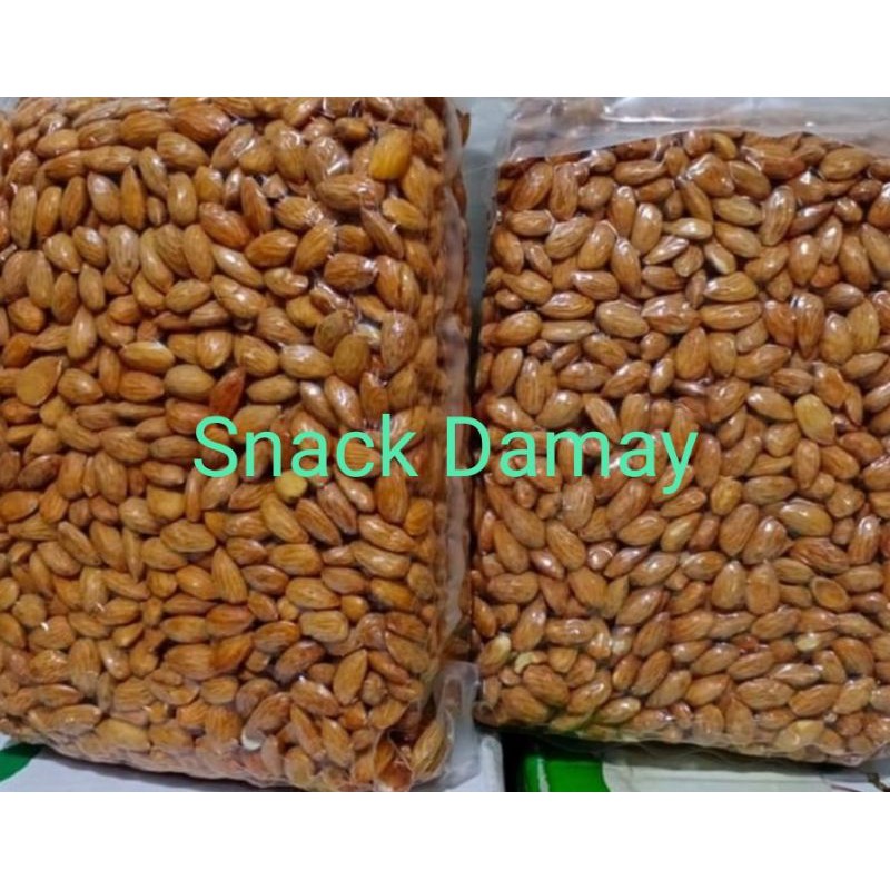 

kacang almond kupas panggang matang 500g