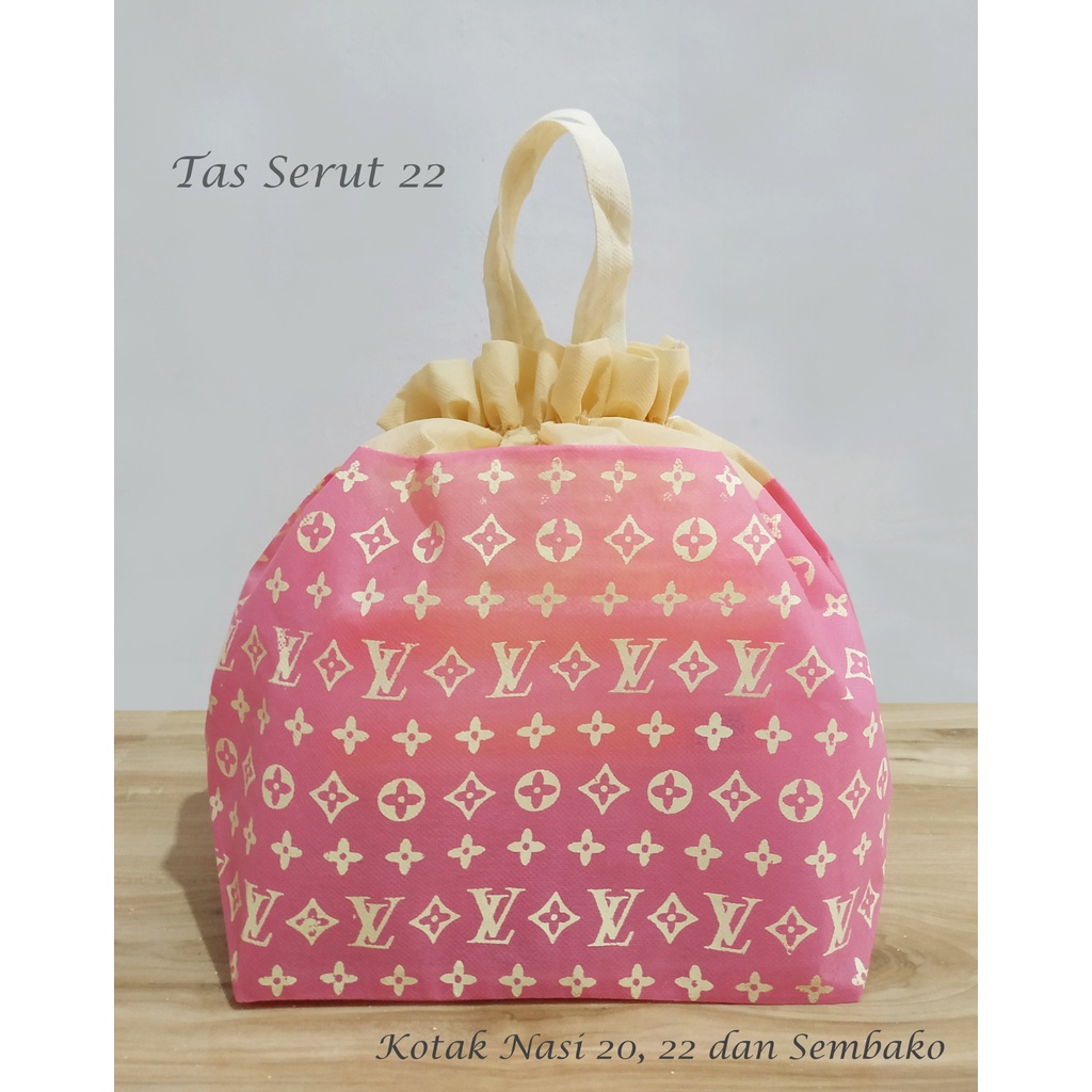 

Tas Hajatan Goodie Bag Serut 22 EL