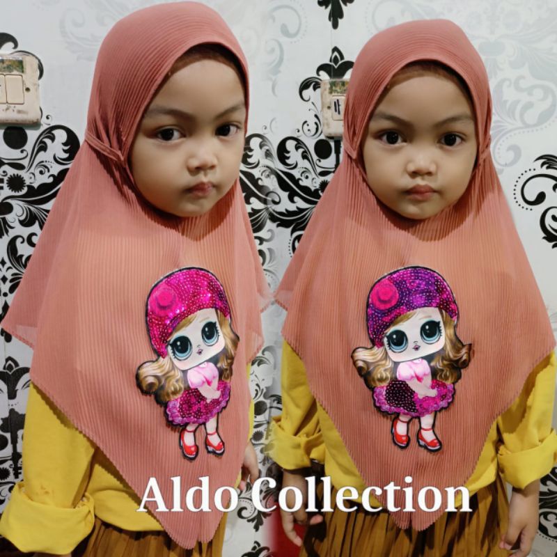 Bergo Plisket Anak LOL LED