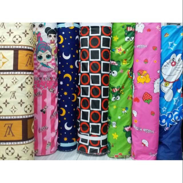 Kain Bahan Katun Karakter Meteran 100 X 240 cm / Kain Bahan Doraemon Hello Kitty Keroppi Mickey Mous