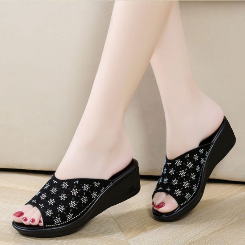 QZ - Zeva Wedges Wanita Motif Laser LY 25