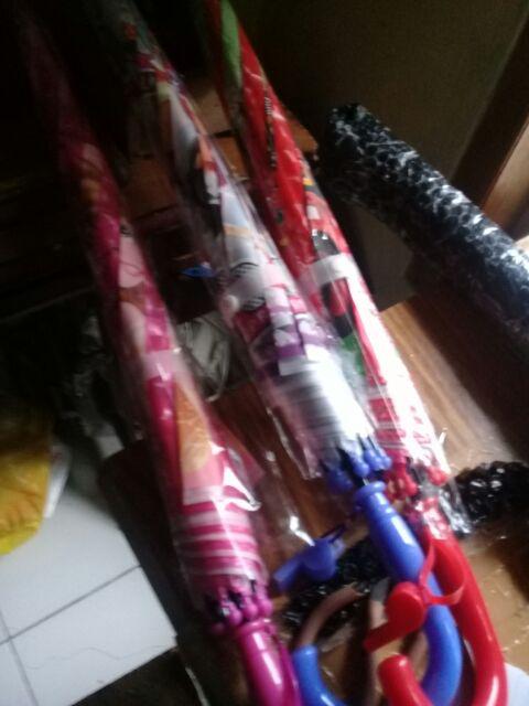 Payung Karakter Anak + Peluit 4 Sisi Kaca Umberella / Payung Anak