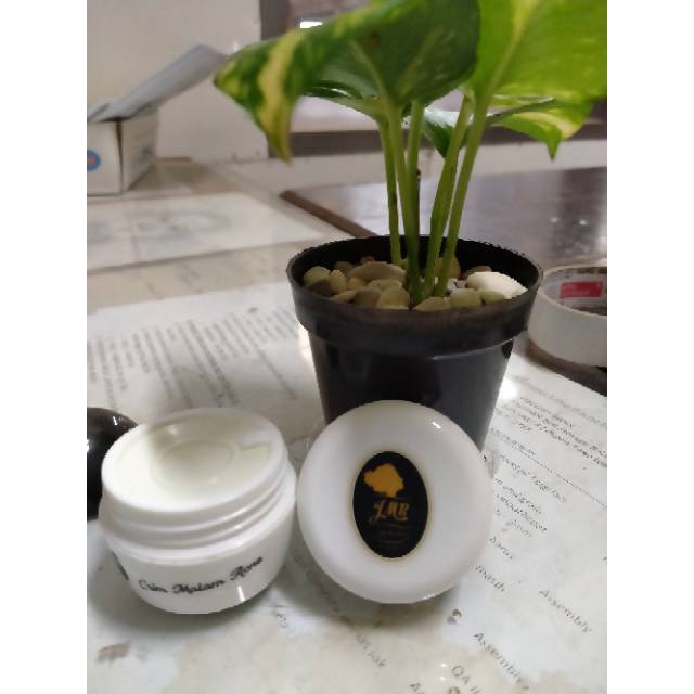 JM BEAUTY KRIM MALAM ACNE WHITE