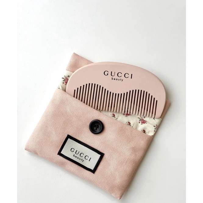 GUCCI HAIR COMB VIP GIFT/ SISIR TRAVEL GUCCI GIFT SET (SISIR + POUCH)