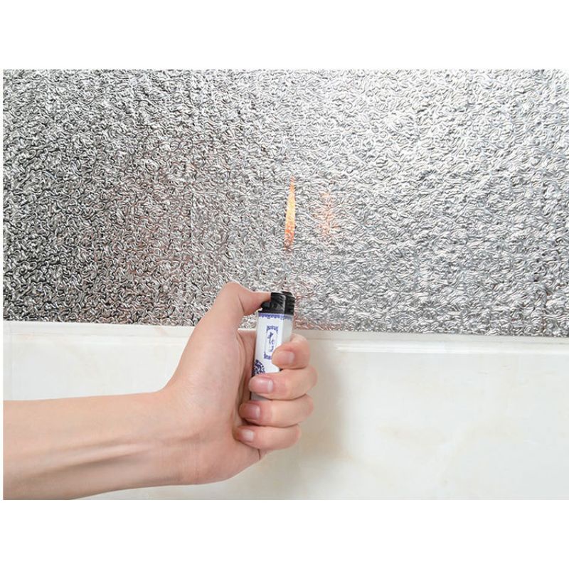 Wallpaper Stiker Aluminium Foil Dinding Dapur Anti Minyak Panas Waterproof 100x60cm