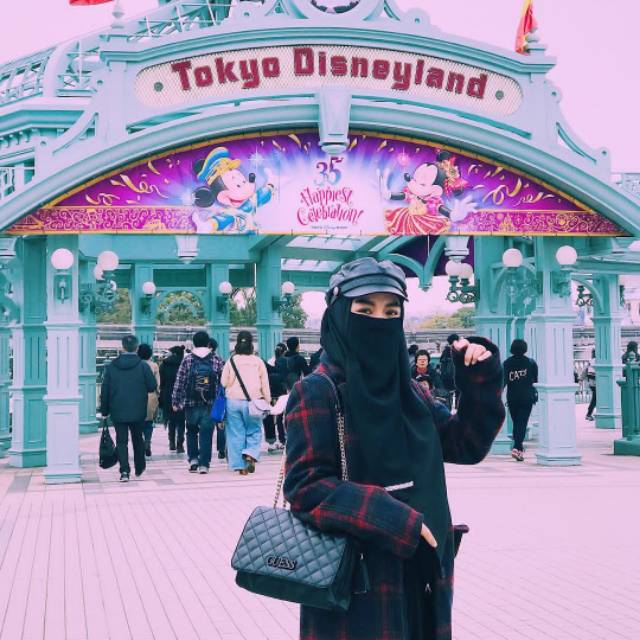 dewi_sri_sanriyana