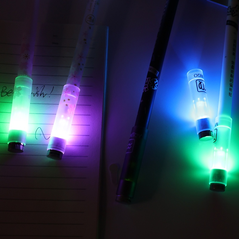 (Random Color) Pulpen Dengan Lampu LED Untuk Hadiah