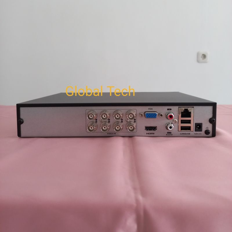 DVR HIKVISION 8ch DS-7208 HQHI-K1/E - Black