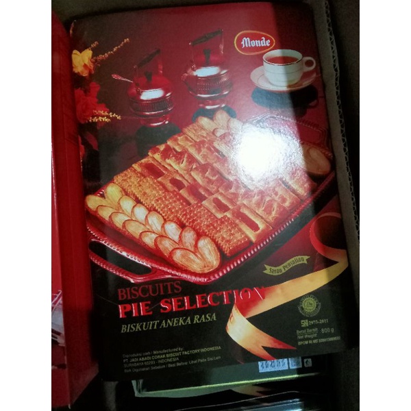 GENJI PIE KALENG