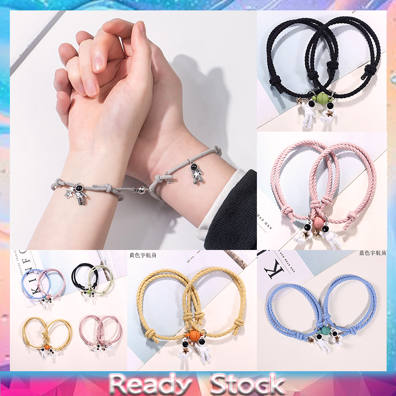 【Ready Stock-COD】2 Pcs Sepasang Gelang Tali Karet Magnet Desain Astronot Untuk Pria Dan Wanita Gelang Magnet