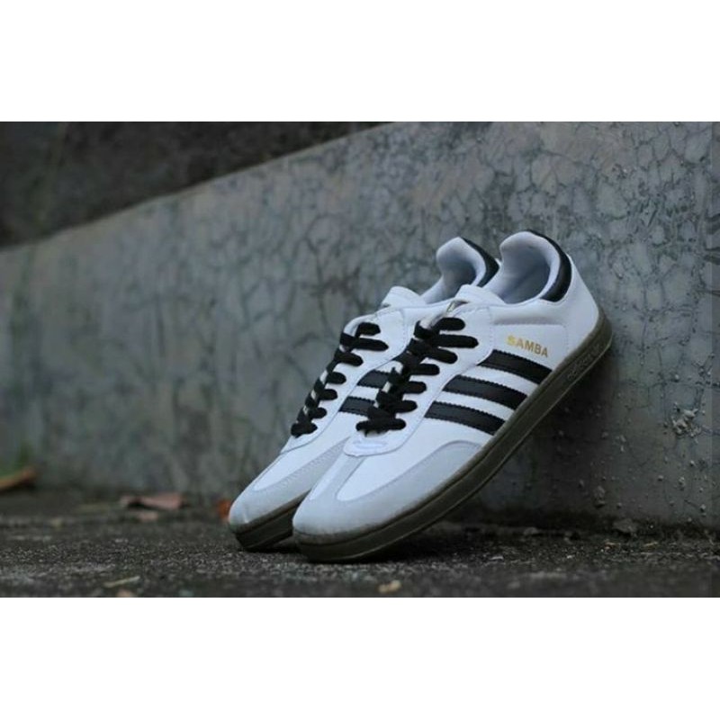 SEPATU CASUAL ADIDAS SAMBA