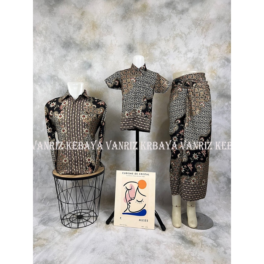 Vanriz Kebaya-Kemeja Batik Pria Lengan Panjang Couple Anak Dan Rok Lilit