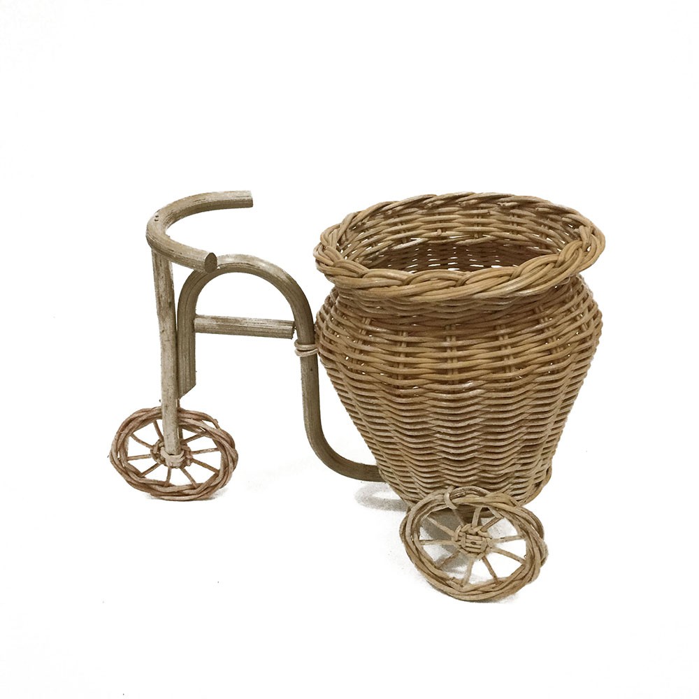 Miniatur Sepeda Vas Pot Bunga Cekung 27 x 16 x 20cm Original Indonesia Kerajinan Tangan Rotan