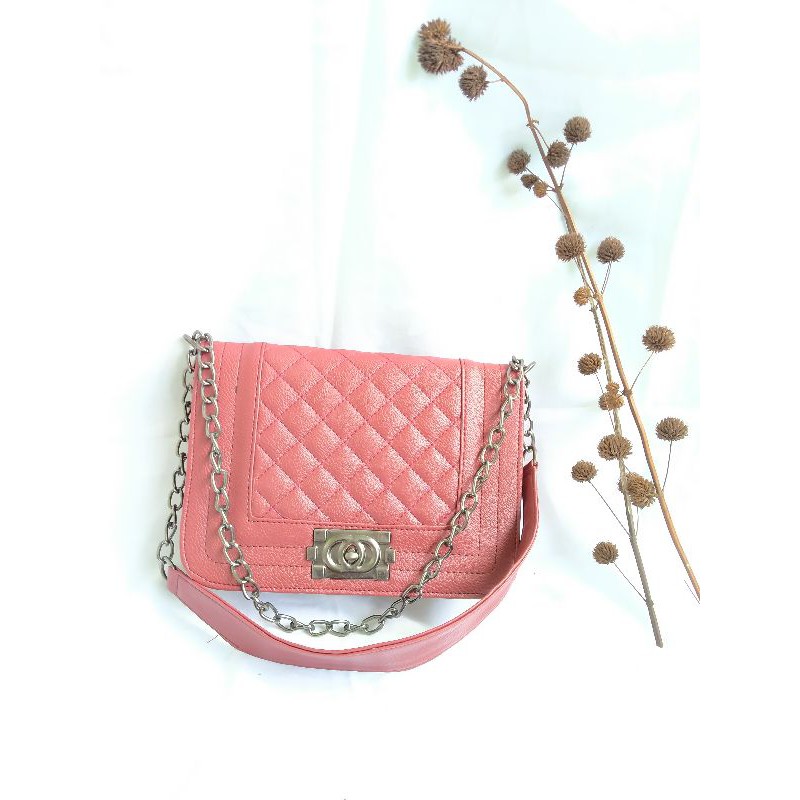 Tas kekinian Tas chanel boy