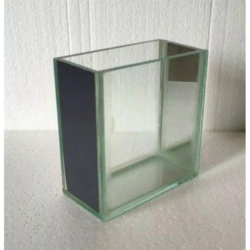 Soliter cupang selfie cermin kirikanan P12xL6xT12 Soliter Ikan Cupang Ikan Hias Gupy Aquarium Mini