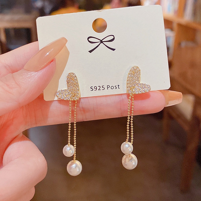 Anting Gantung Panjang Model Hati Dengan Rumbai Mutiara Bahan silver 925 Untuk Wanita