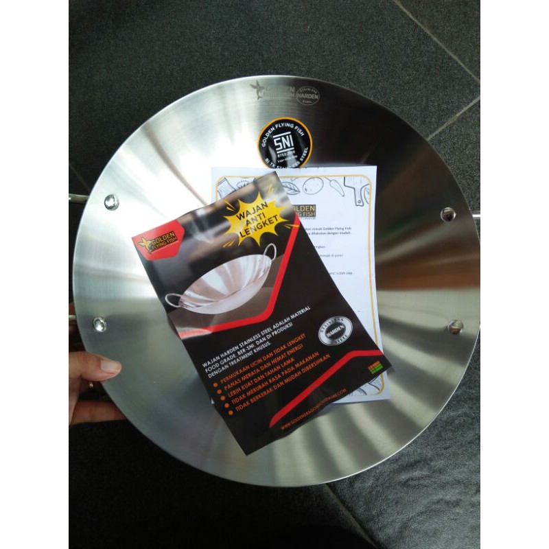 Wajan Glowing // Wajan Stainless stell Harden Golden Flying Fish