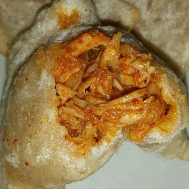 

Cireng isi ayam pedas