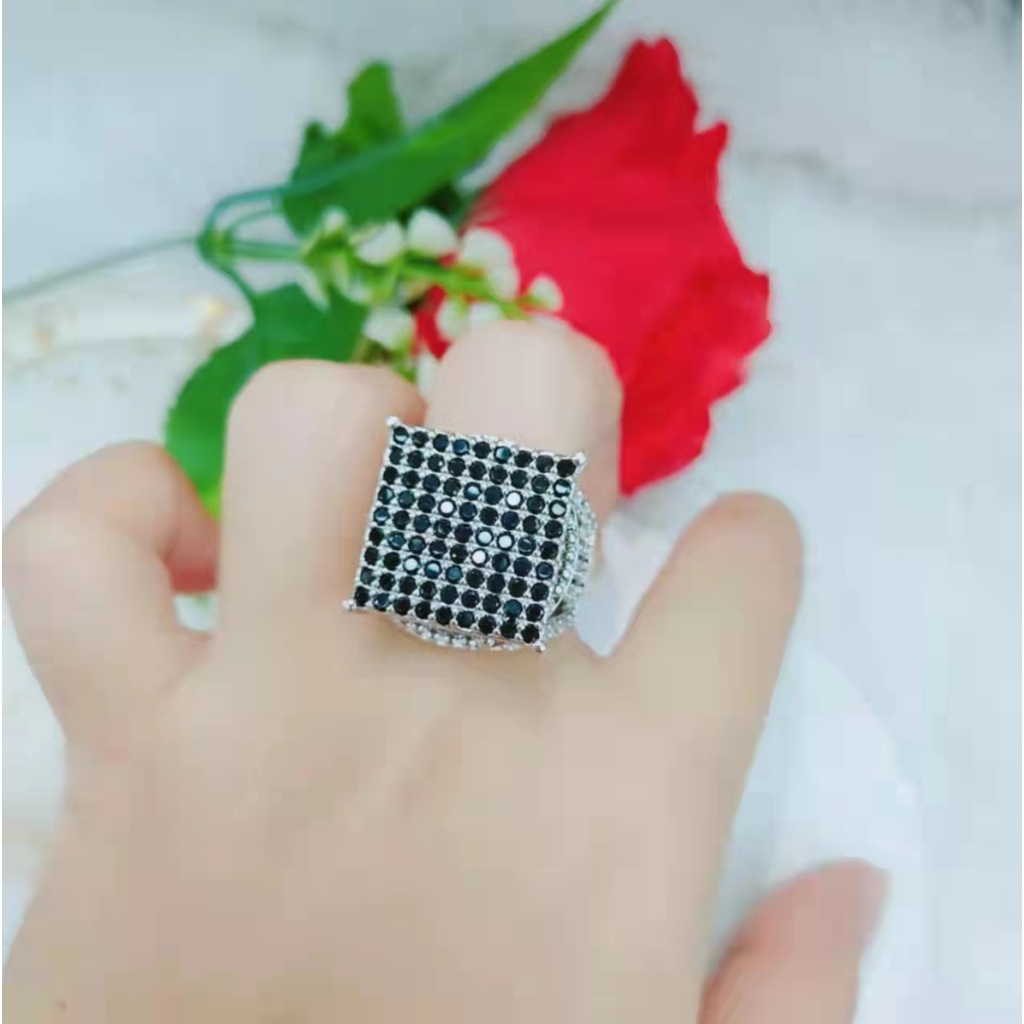 Cincin Xuping Mata Full Lapis Emas Perhiasan Fashion 381