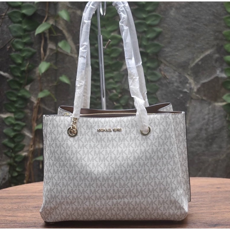 MK Teagen Large Long Drop Satchel Vanila
