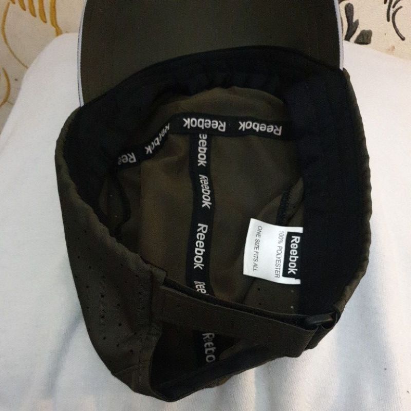 TOPI REEBOK PRELOVED ORIGINAL