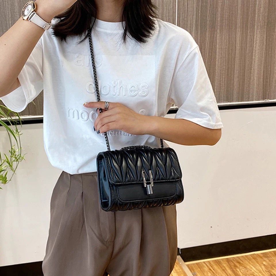 CIDOT_ID Tas Selempang wanita BORDIR KOTAK tali rantai ULIR BLACK NICKEL bisa COD termurah tas bahu wanita tas kondangan Terbaru 2022