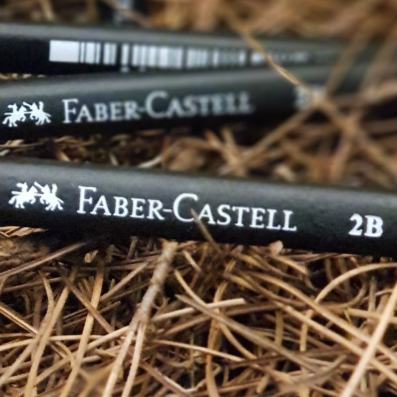 

Black Pencil 2b Tri Graphite Pensil Segitiga Hitam Pensil Ujian Ecer