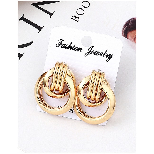 LRC Anting Tusuk Fashion White K Hollow Round Earrings Y61814