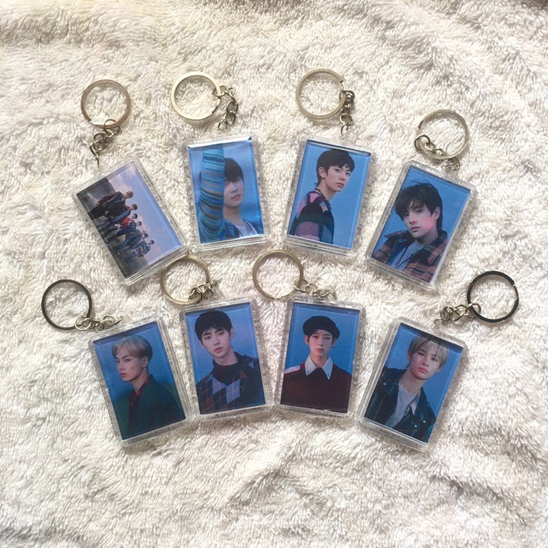 [kstuffind] ENHYPEN BORDER DAY ONE GANTUNGAN KUNCI ACRYLIC ENHYPEN GANCI ALBUM MURAH KEYRING ENHYPEN