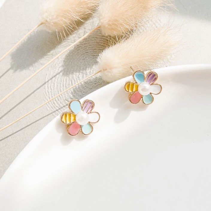 Anting Wanita Korea Bunga-bunga/ Korean Flowers Shape Earrings-2
