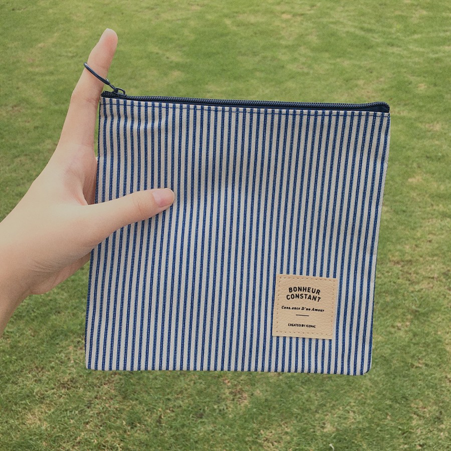 

Pouch Kain Stripe Minimalis