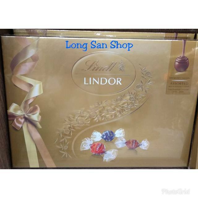 

PROMO !! Lindt Lindor Assorted Chocolate Gift Box - Coklat Import