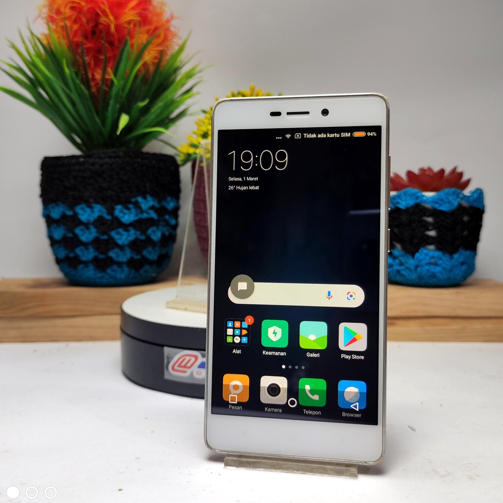 Xiaomi Redmi 3 2/16GB Bekas Second Seken BACA DESKRIPSI IKLAN