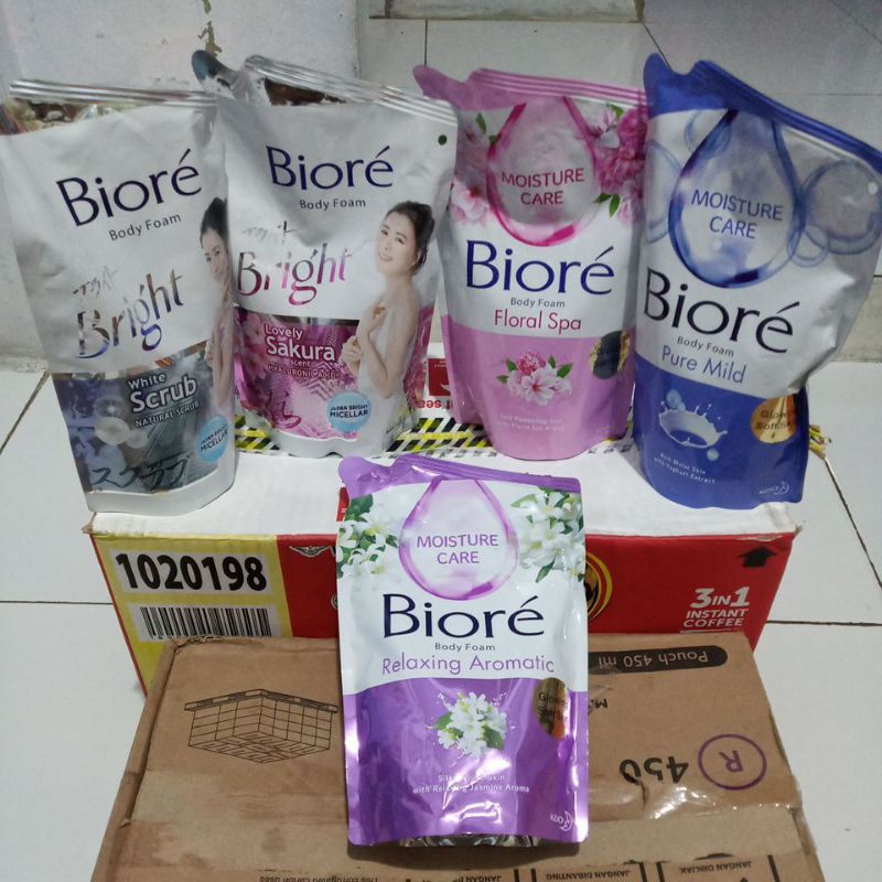 Biore Sabun Cair 400ml