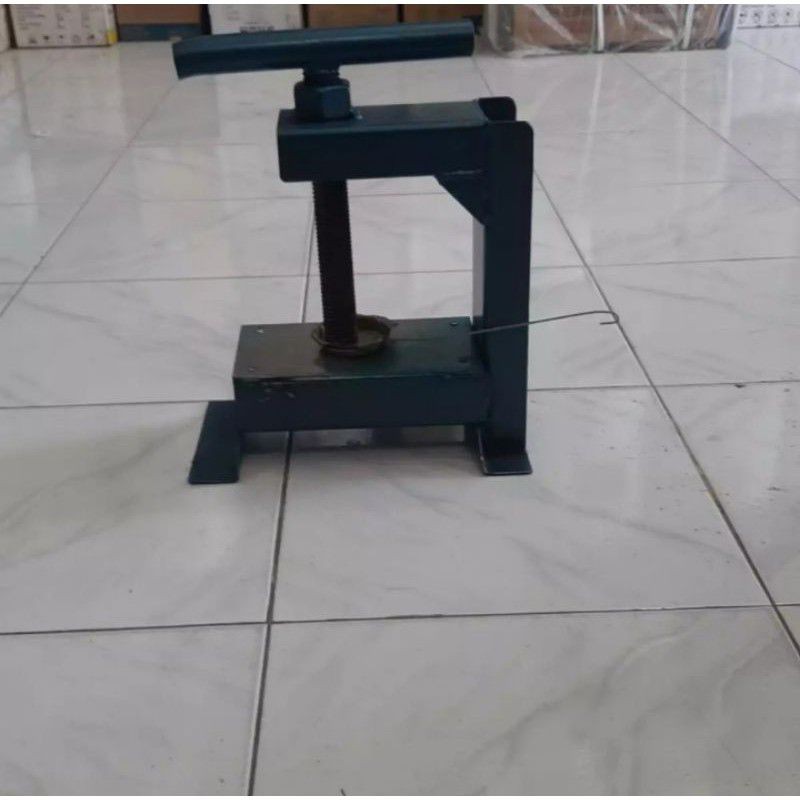 Alat tambal ban manual/press ban dalam manual