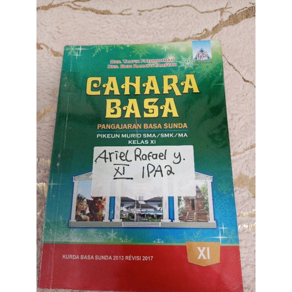 Buku Pengajaran Bahasa Sunda kelas 11