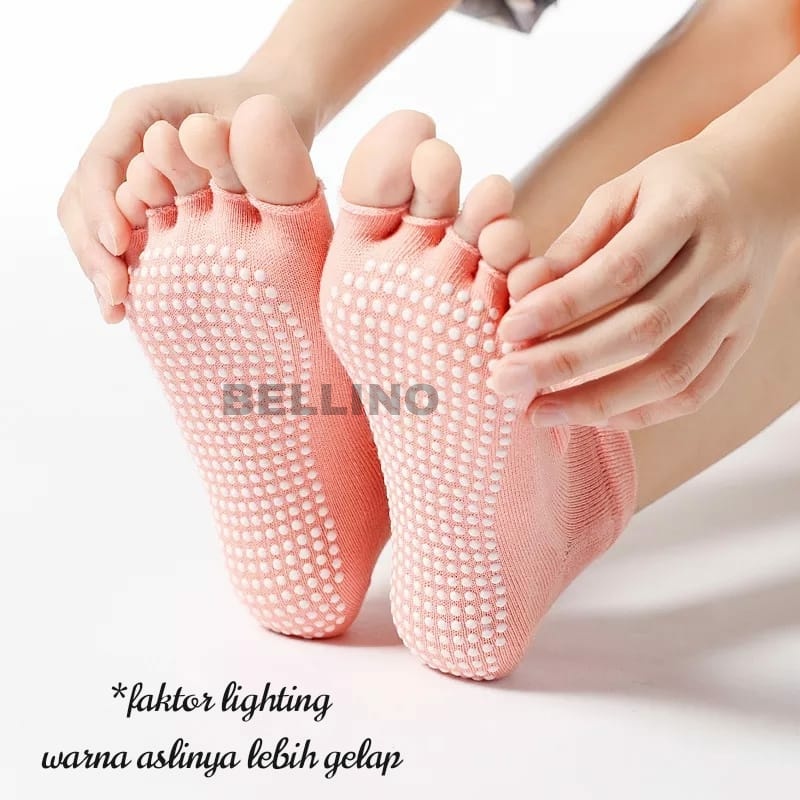 Kaos Kaki Yoga Senam Pilates Ballet Gym Open Finger Import Kaos Kaki Wanita 5 Jari Anti Licin Model Jari Terbuka Kaus Kaki Cewek Yoga Anti Slip Jari Terpisah Kos Kaki