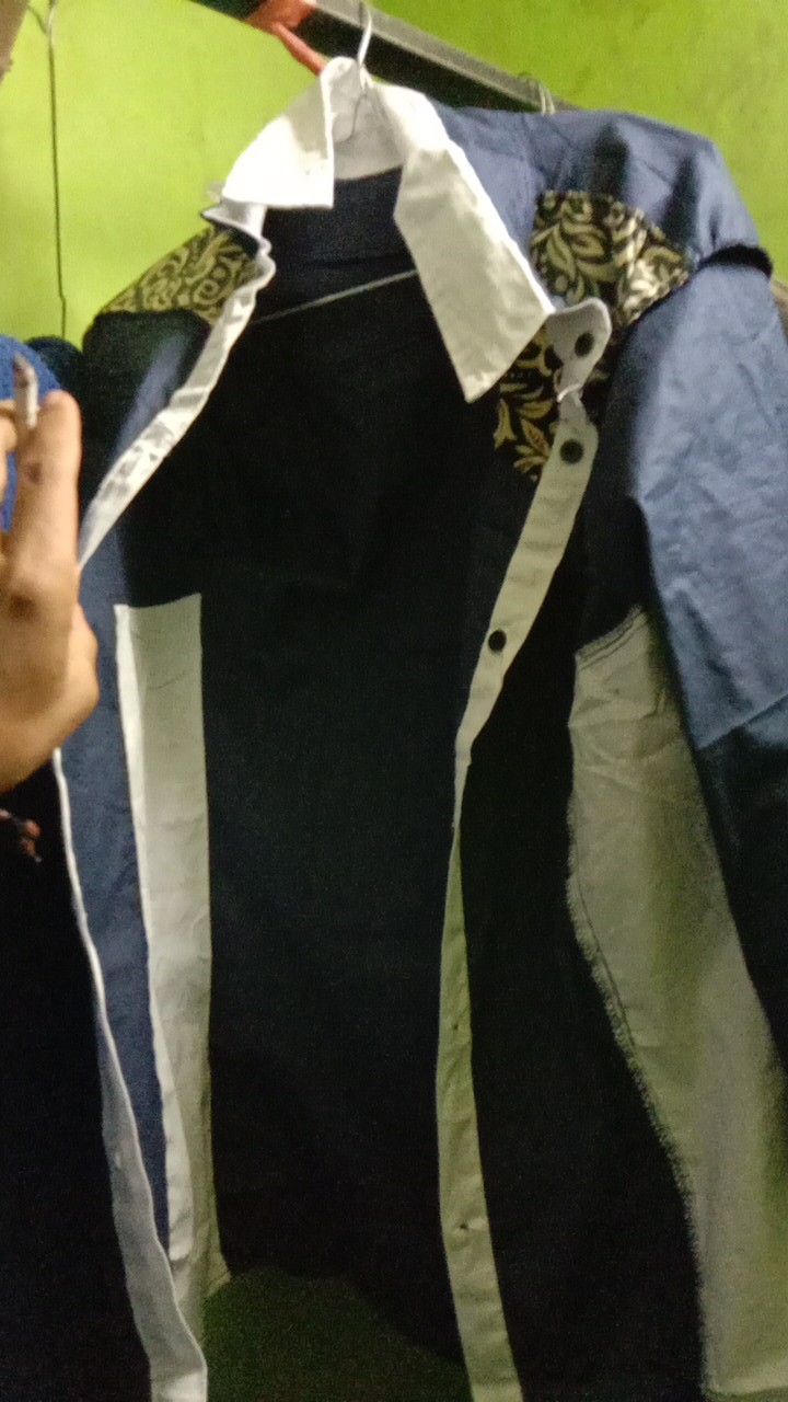 Kemeja Batik Vino Kombinasi Batik