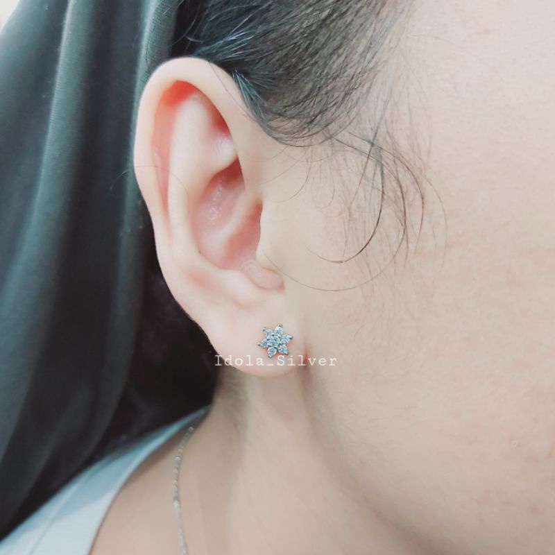 ANTING TUSUK PERAK ASLI SILVER WANITA 925 LAPIS EMAS PUTIH MODEL GIWANG BUNGA PERTAMA KECIL - PERHIASAN PERAK WANITA ASLI