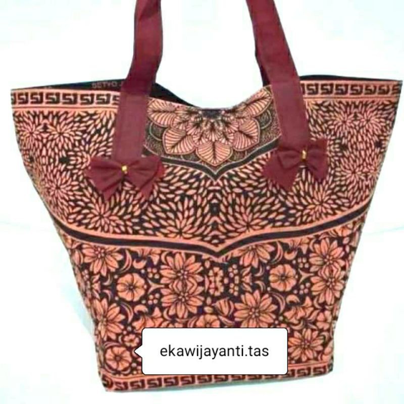 

tas hajatan batik pita 2 uk 22