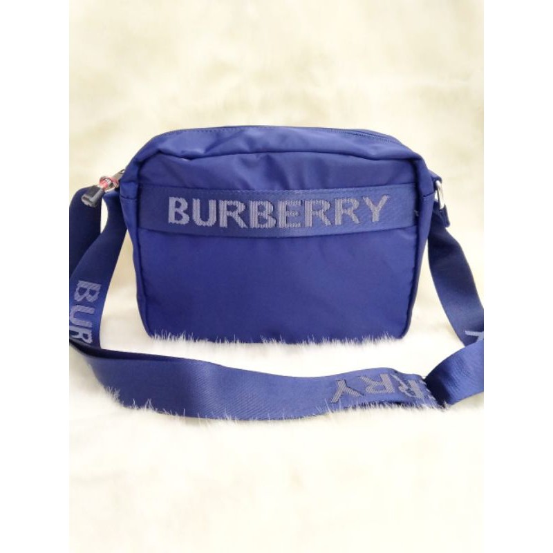 Burberry selempang,  Burberry Slingbag