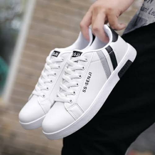 SEPATU PRIA /WANITA TERBARU /SNEAKERS SENJI PUTI PLAT