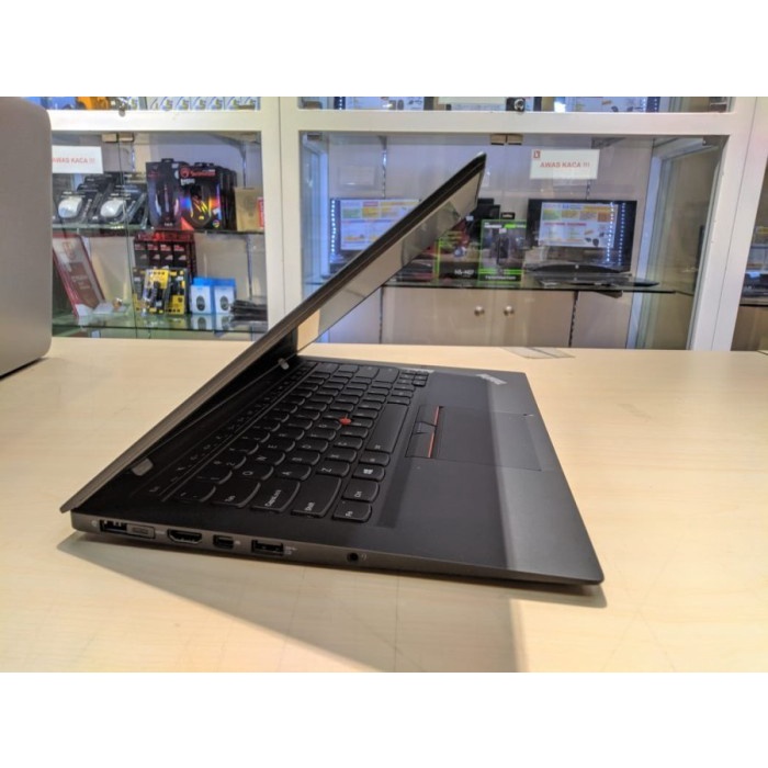 Laptop Lenovo Thinkpad X1 Carbon I7 8650U 16GB 512GB SSD FHD Tuch Windows 10 Professional Second Terlaris